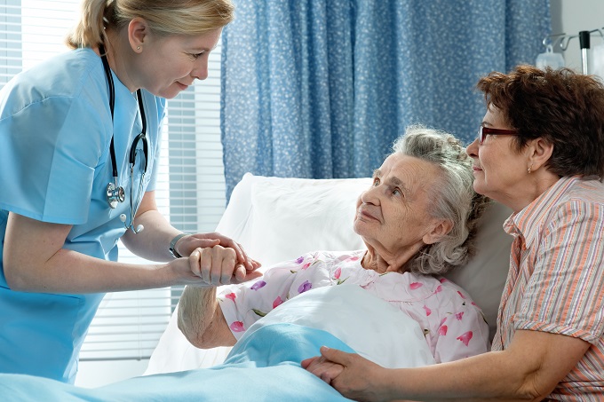 how-to-introduce-your-senior-to-home-health-care